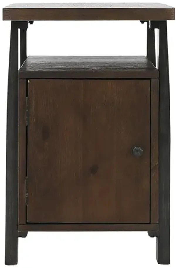 VAILBRY CHAIR SIDE END TABLE