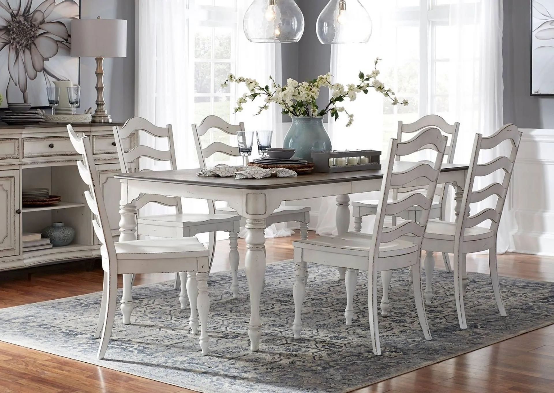 MAGNOLIA MANOR 7 PIECE DINING SET