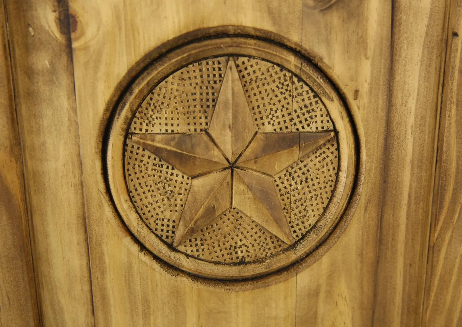 MANSION TEXAS STAR CHEST