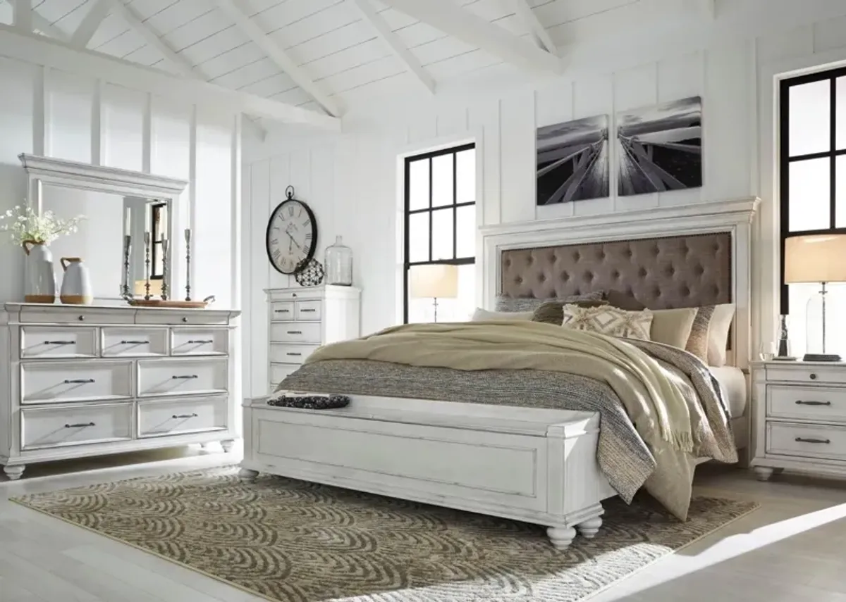 KANWYN KING STORAGE UPHOLSTERED BED