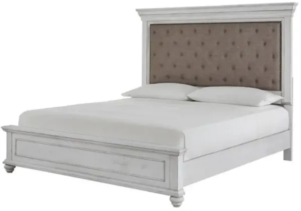 KANWYN KING UPHOLSTERED PANEL BED