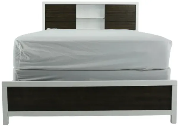 DAUGHTREY WHITE QUEEN BOOKCASE BED