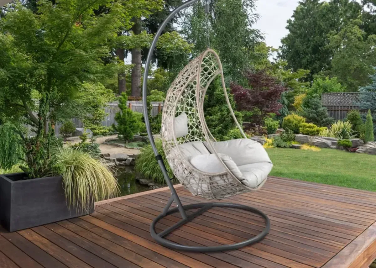 CAYDEN OUTDOOR BASKET CHAIR