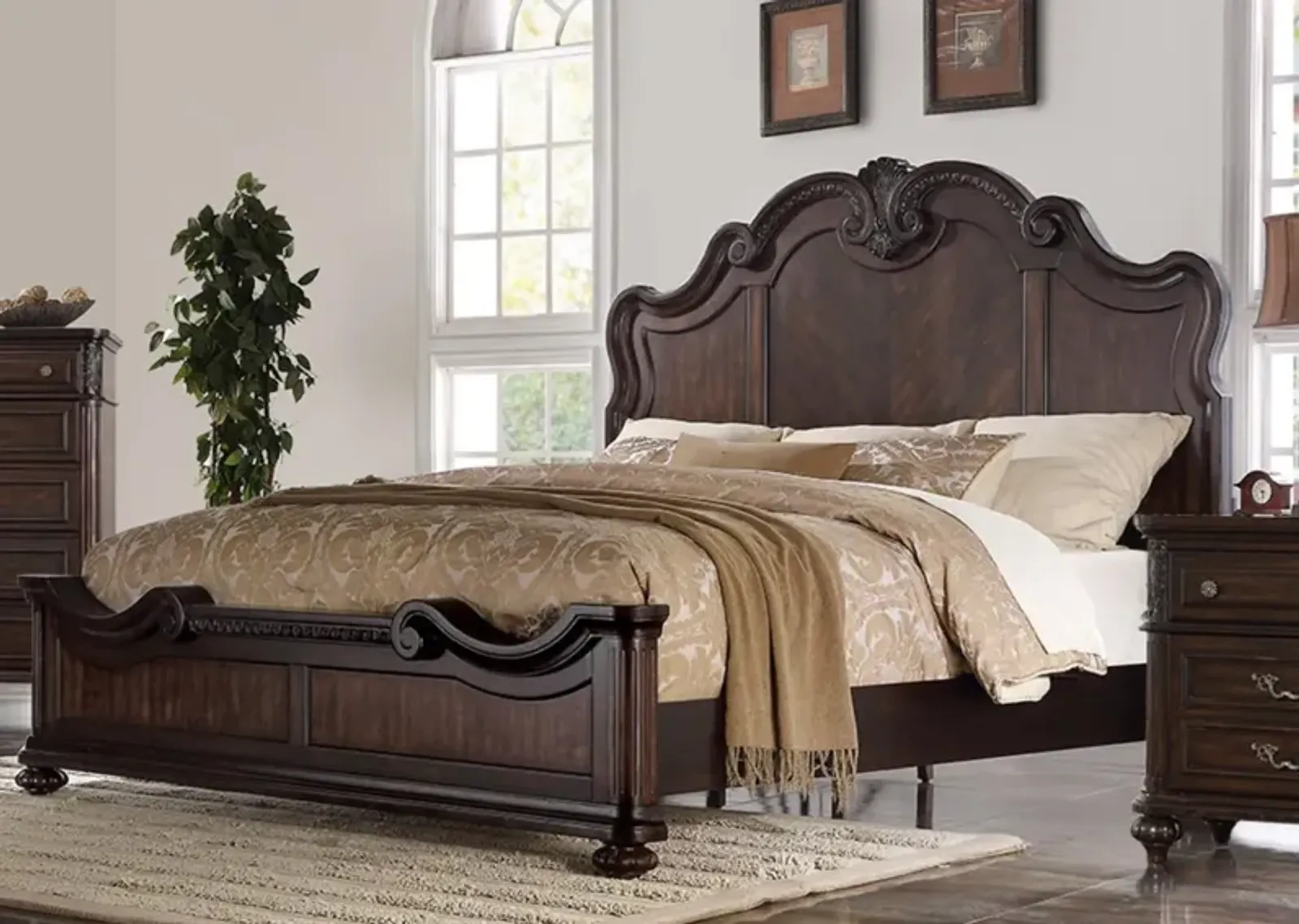 NOTTINGHAM QUEEN BED