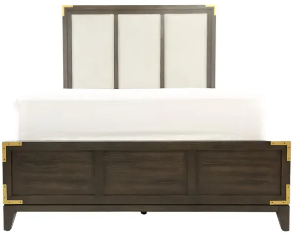 YOSEMITE QUEEN UPHOLSTERED BED