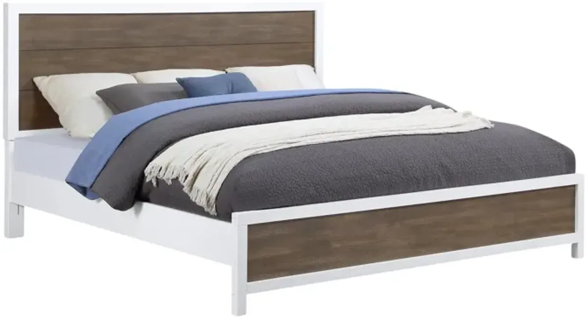 DAUGHTREY WHITE KING PANEL BED