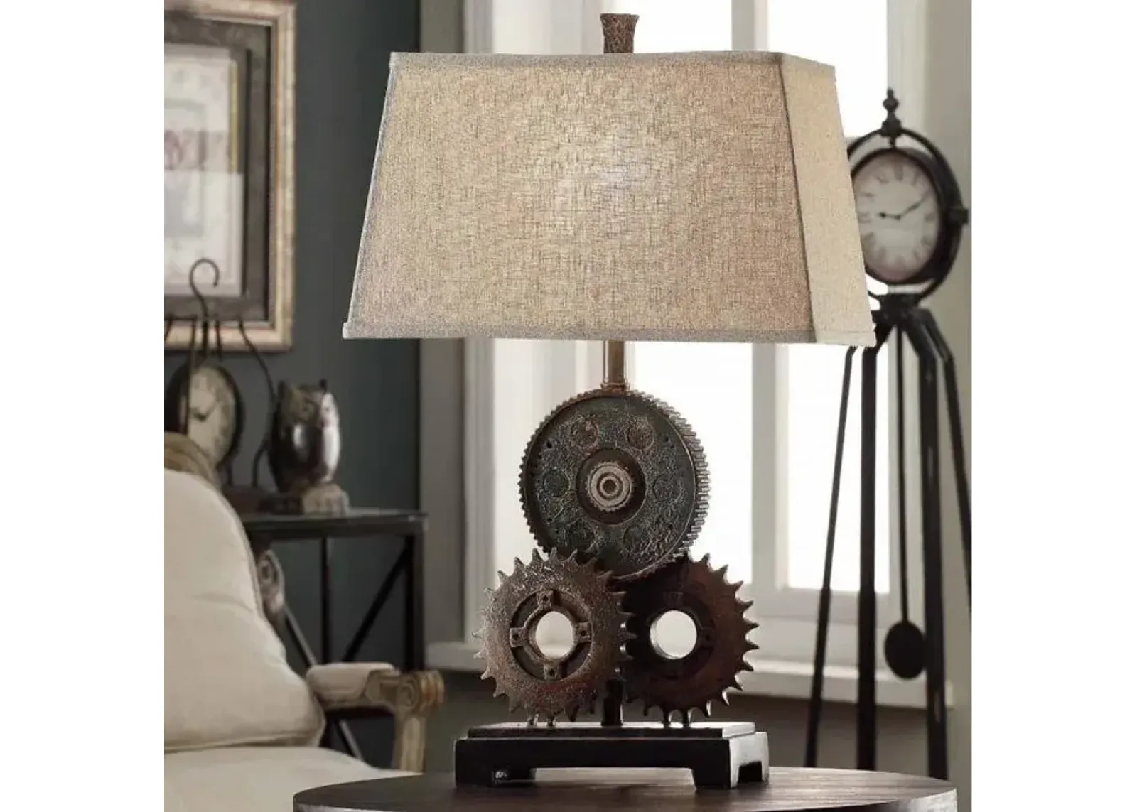 Gears Table Lamp