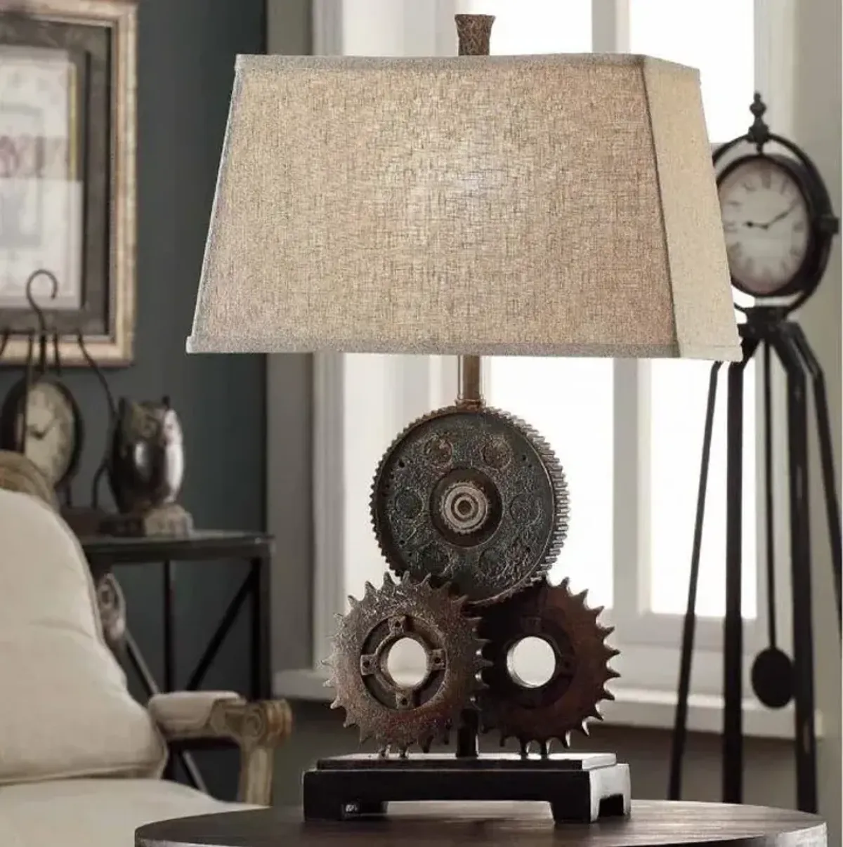 Gears Table Lamp