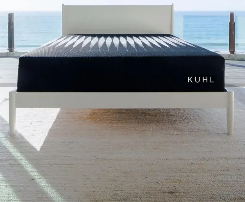 Jerome's Kuhl Mattress Queen Mattress & Standard Profile Foundation