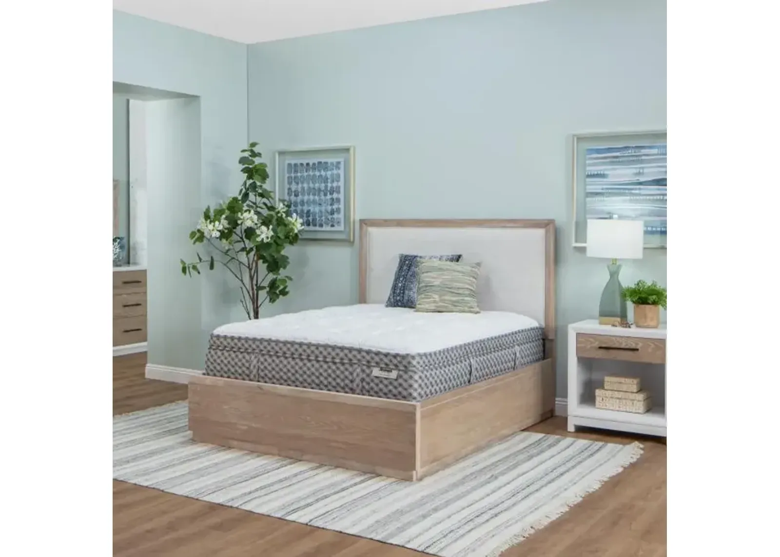 Estate 3.0 Medium California King Mattress & 2 Low Profile Foundations