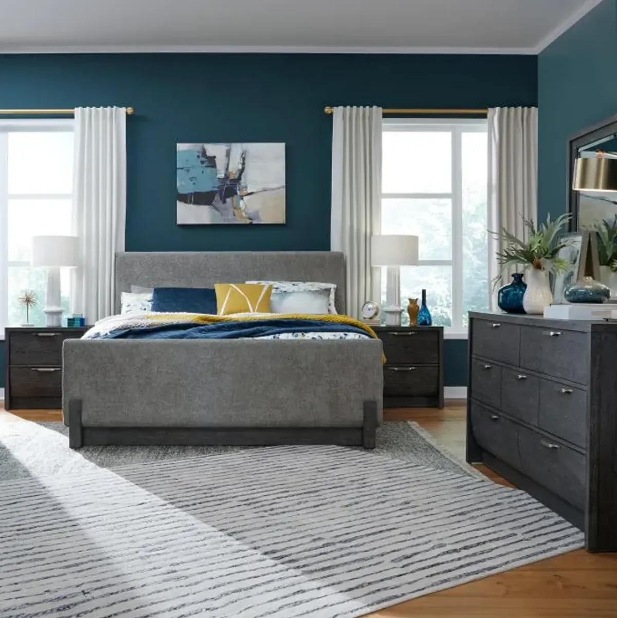 Ludlow Upholstered Bedroom Set - I'm New!