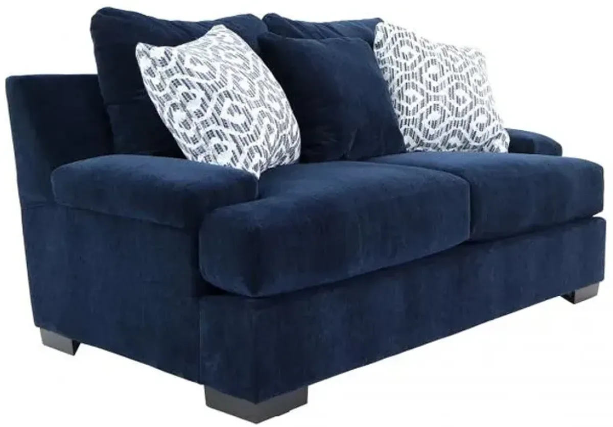 Turner Loveseat