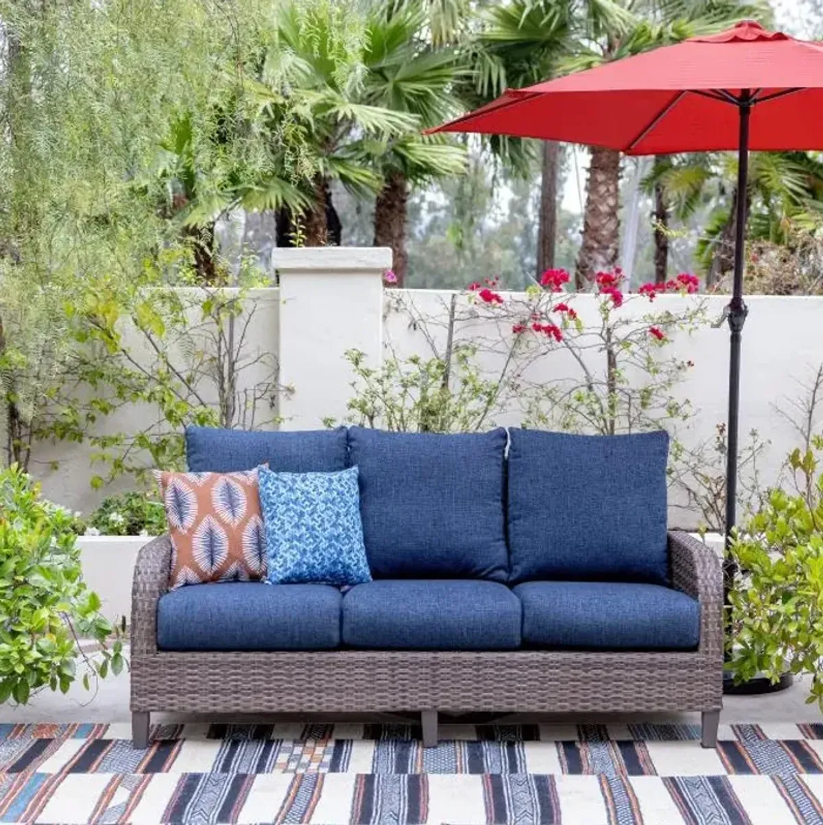 Summit Outdoor Sofa