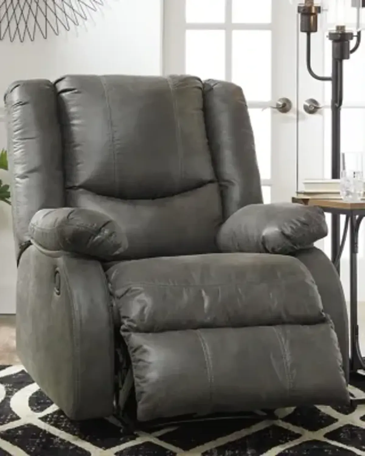 Bladewood Recliner