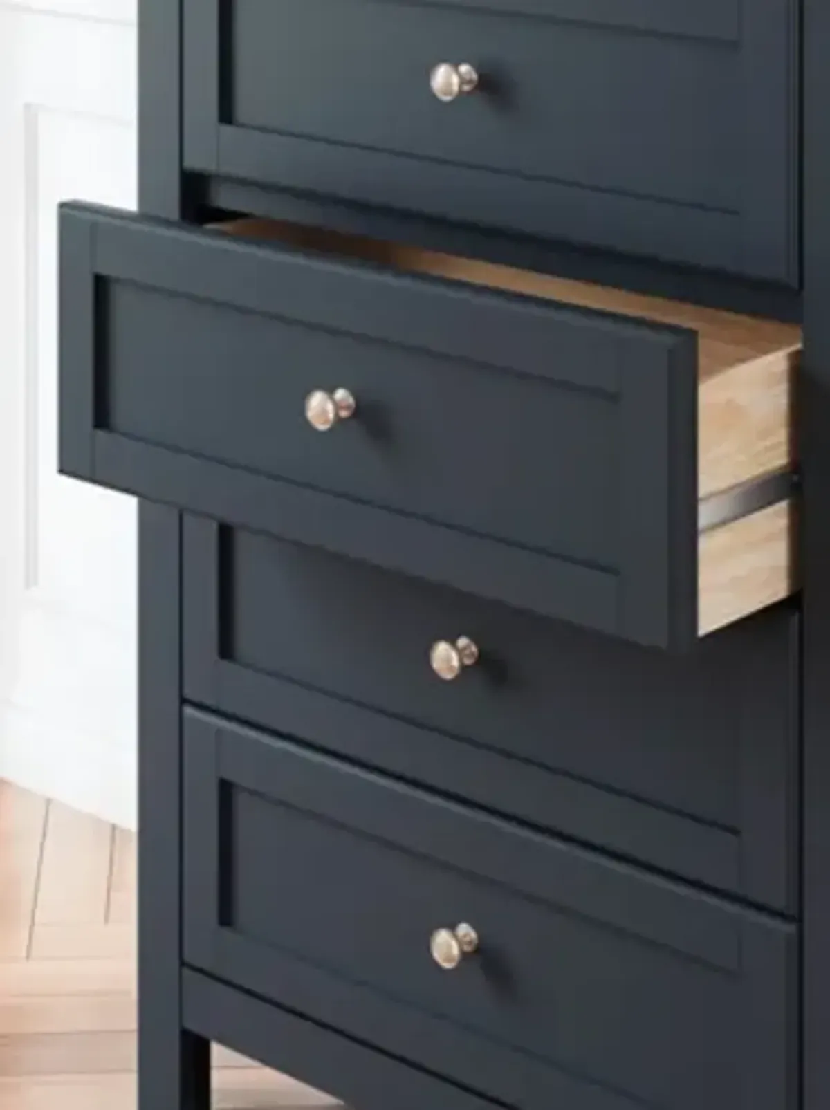 Landocken Chest of Drawers