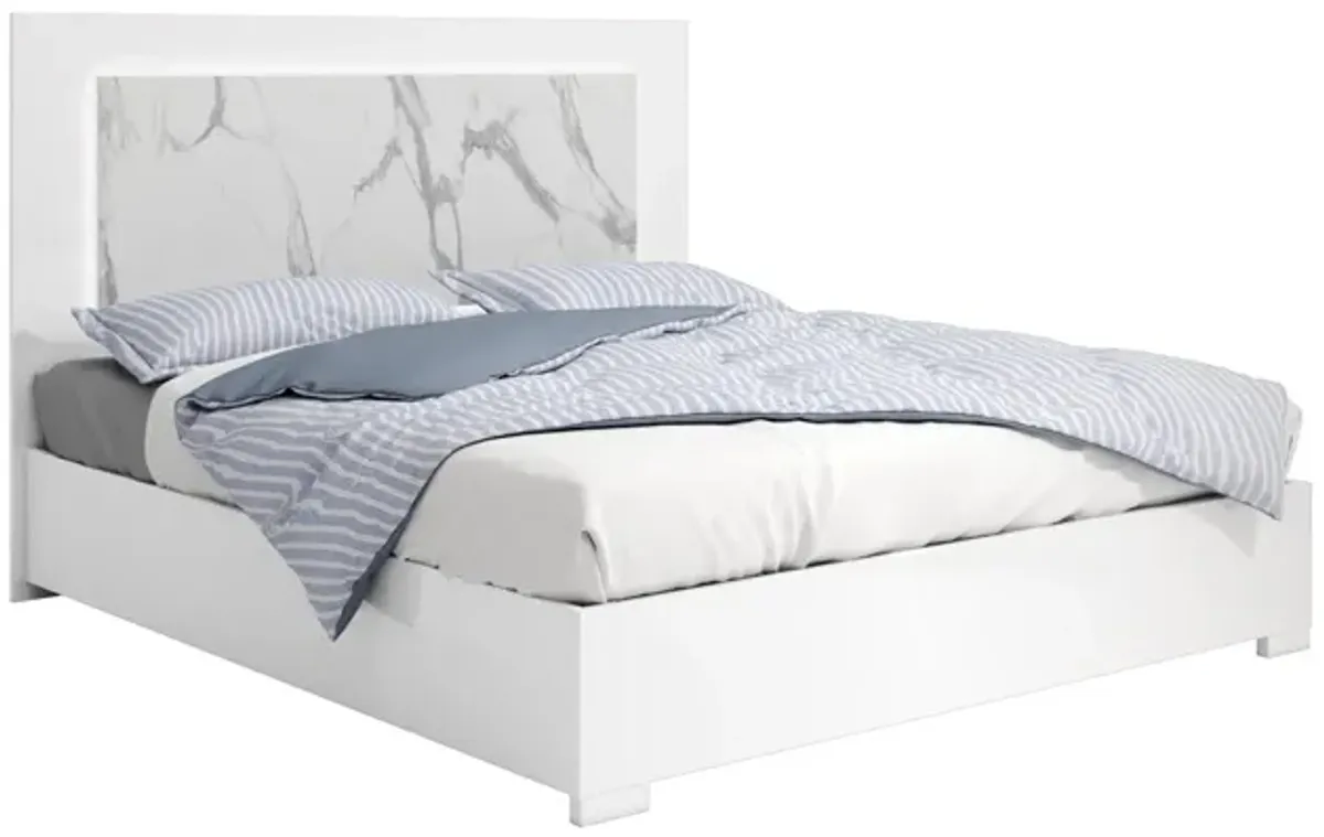 Alessa 4 Piece King Lighted Panel Bed