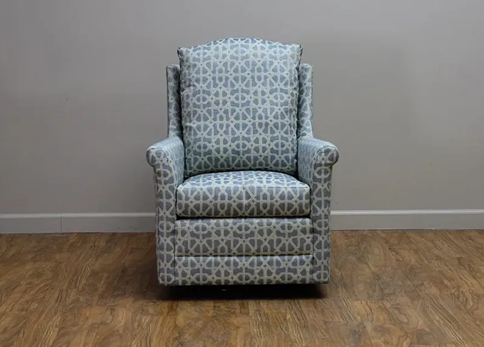 Jessica Charles CASEY SWIVEL ROCKER