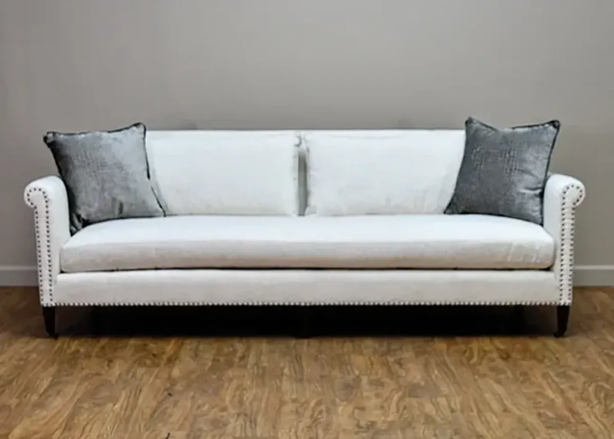 Lillian August PARIS SOFA