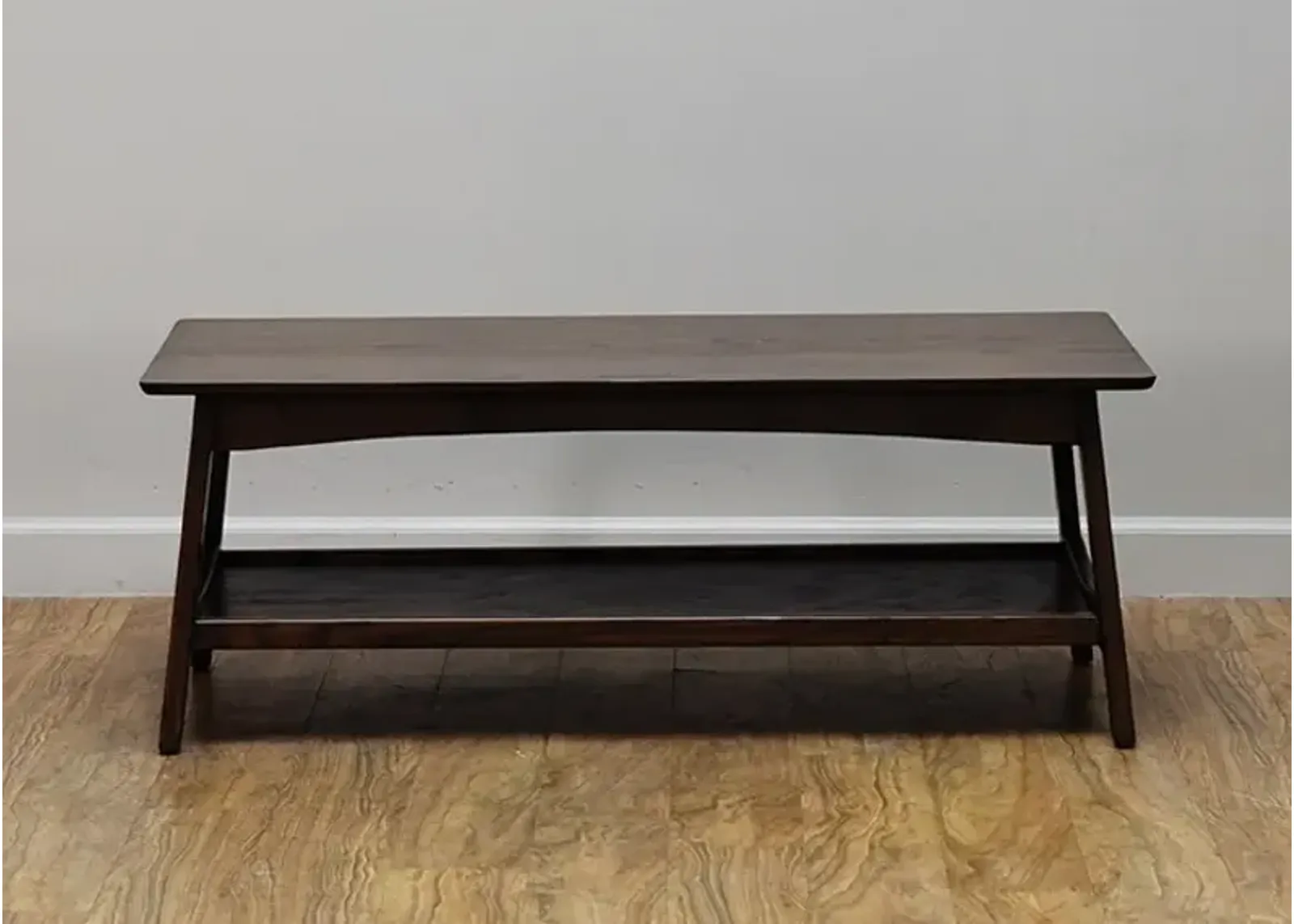 Hopewood  LAUREL 48" COCKTAIL TABLE