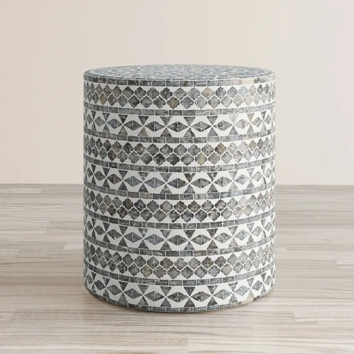 First Avenue GA ROUND ACCENT TABLE - GREY TRIBAL