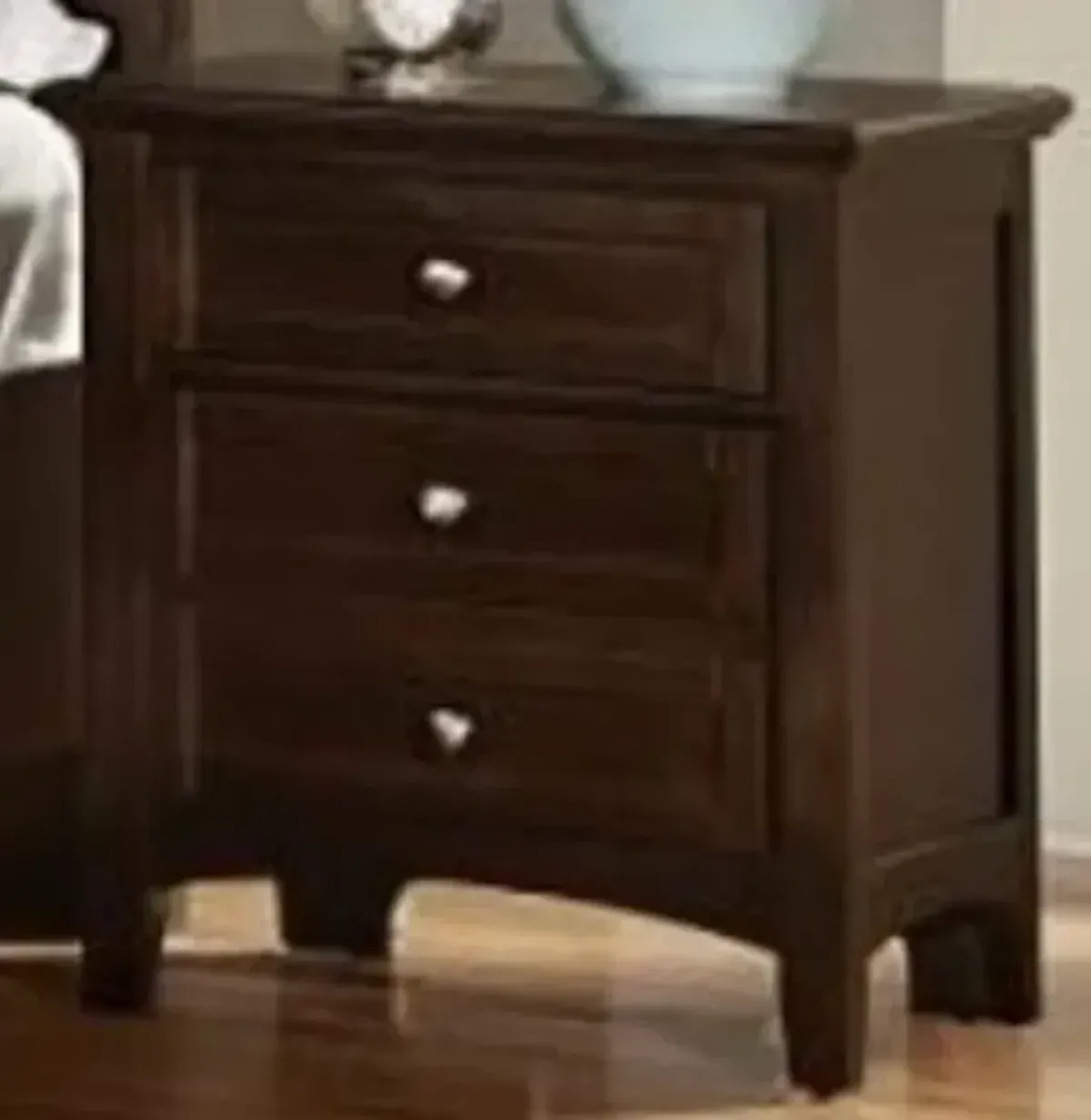 Vaughan-Bassett Furniture Company Bonanza 2-Drawer Nightstand