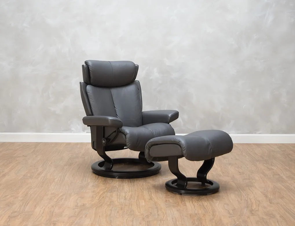 Stressless by Ekornes Magic Medium Chair & Ottoman