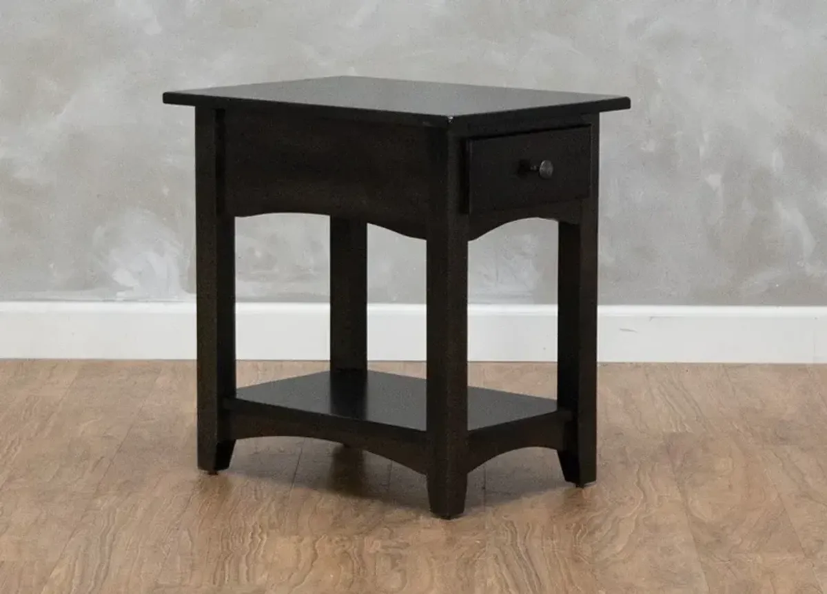 Hopewood  MODERN SHAKER II END TABLE