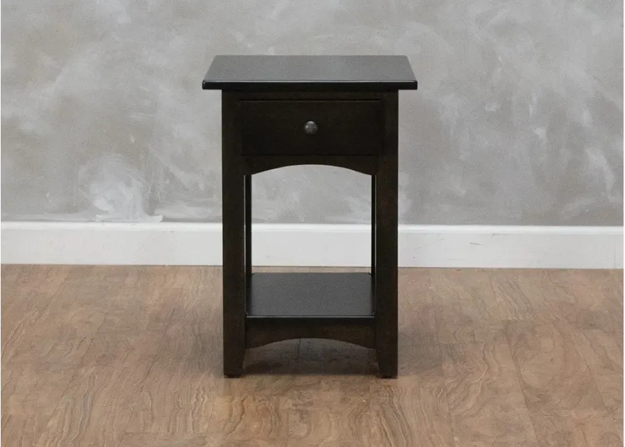 Hopewood  MODERN SHAKER II END TABLE