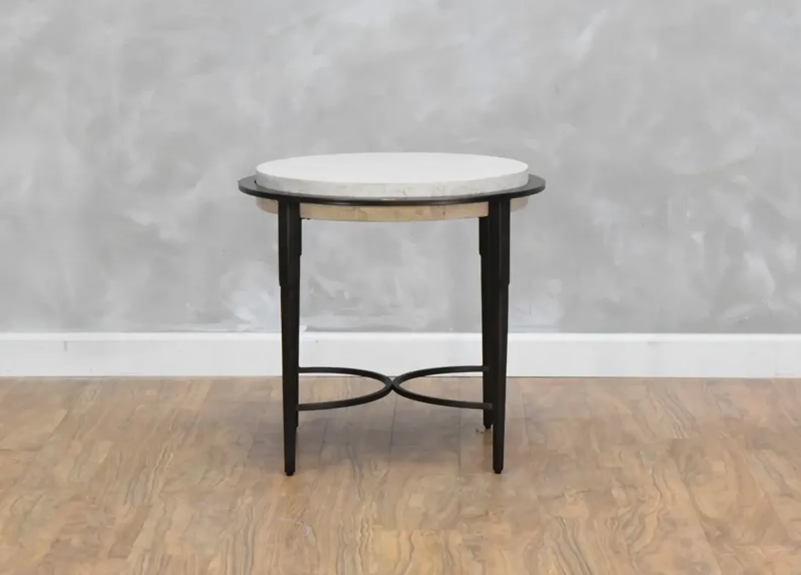 Bernhardt Barclay Round Chairside Table