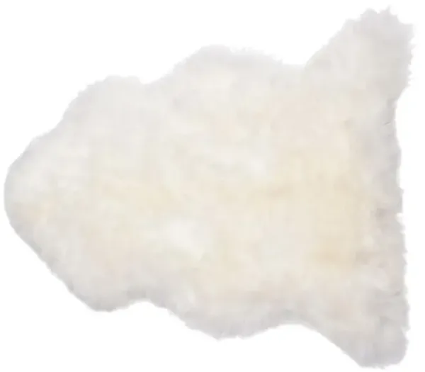 Veruca Modern Ivory Sheepskin Pelt Fur Rug - 2'x3'