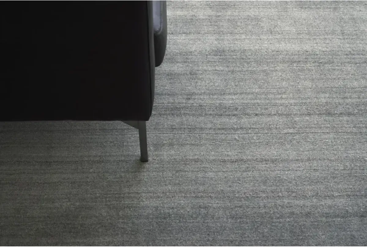 Seth Modern Taupe Wool Bamboo Silk Solid Rug - 12'x15'