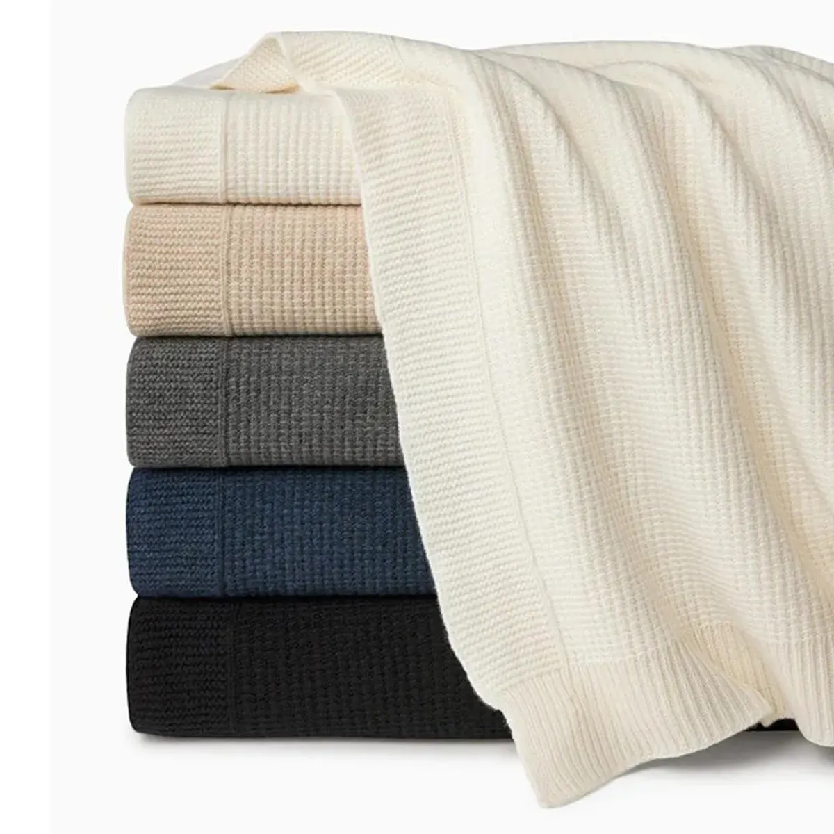 Sferra Modern Pettra Eggshell White Ribbed Lambs Wool Throw Blanket