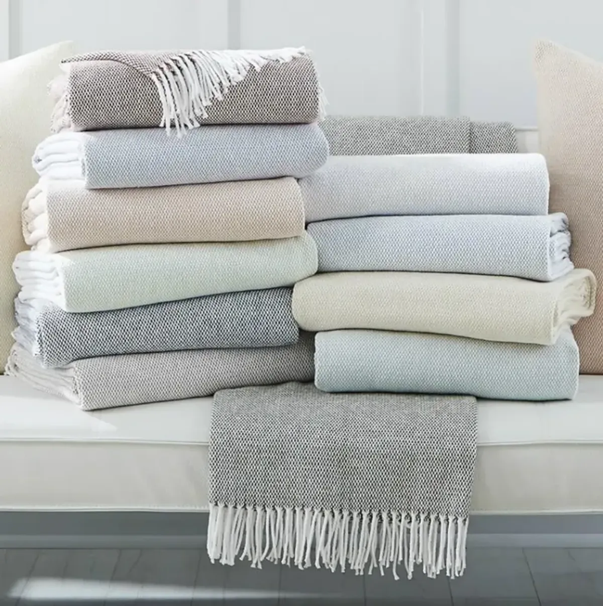 Sferra Modern Terzo Ocean Blue Throw Blanket