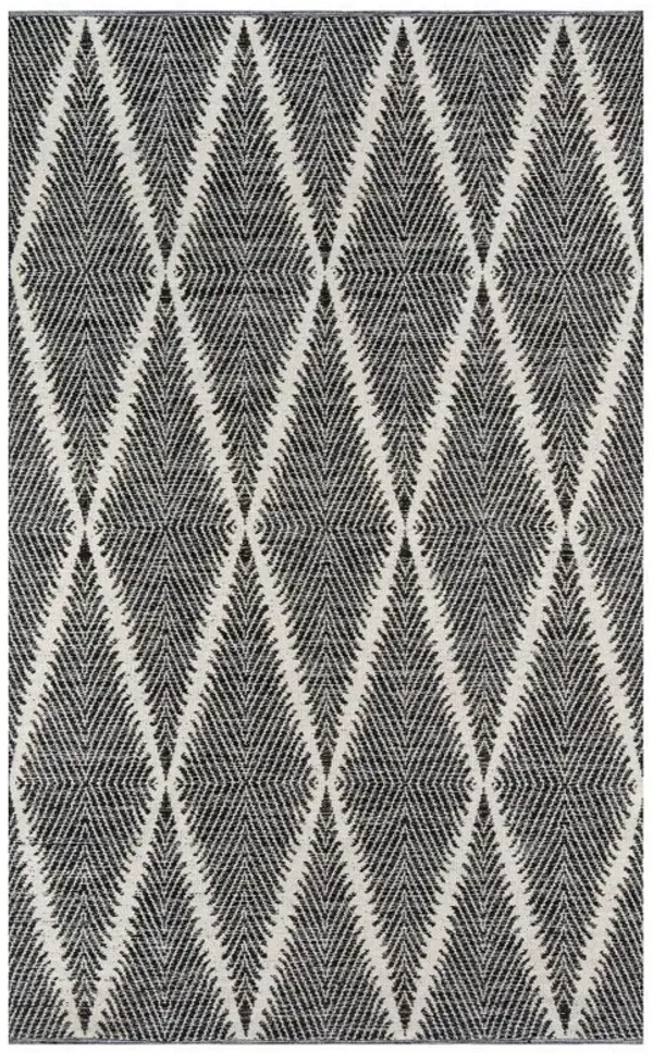 Iver Global Bazaar Black Diamond Patterned Indoor Outdoor Rug - 7'6"x9'6"