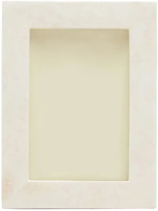 Pigeon And Poodle Bethany Hollywood Regency White Clamshell Picture Frame - 4x6