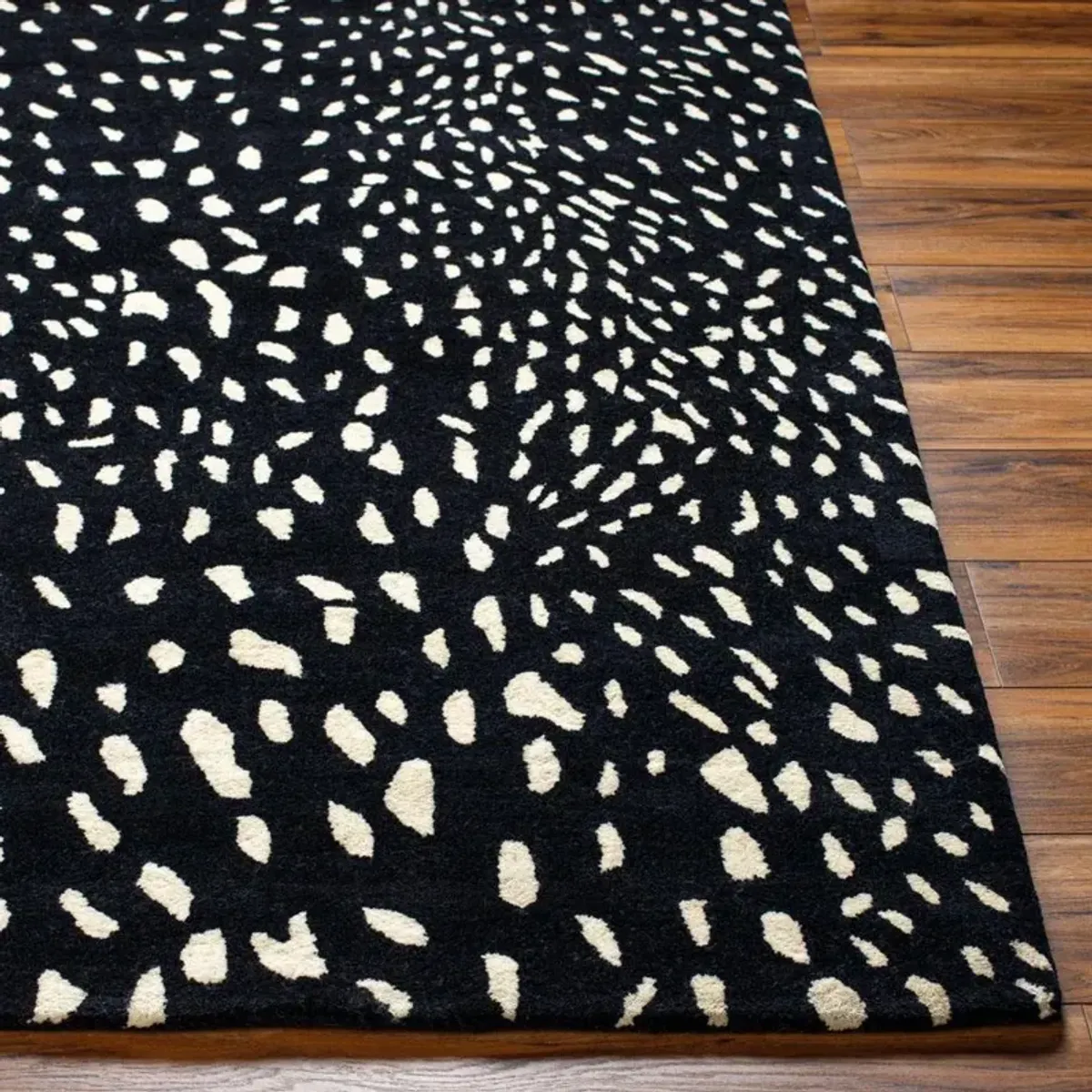 Eleanor Modern Classic Black Wool Animal Patterned Rug - 5'x8'