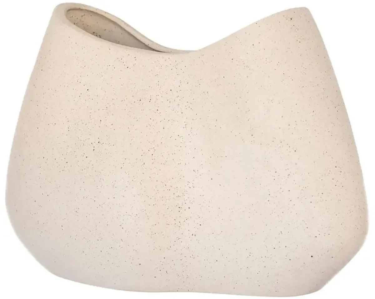 Maru Modern Classic White Earthenware Pinched Decorative Vase