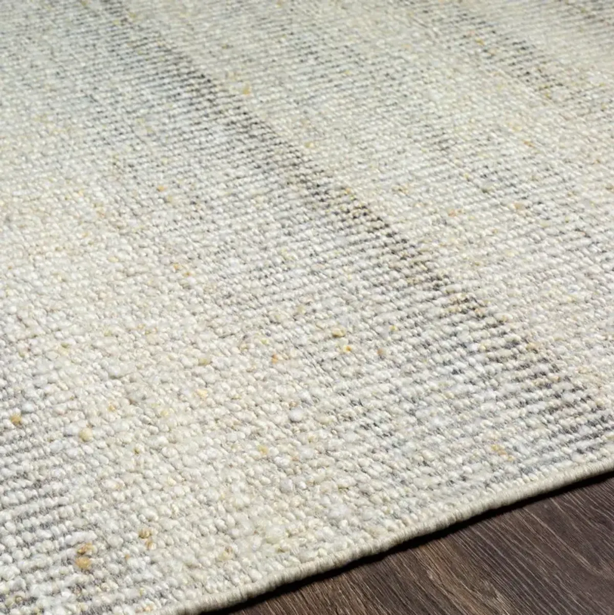 Shiloh Coastal Beach Grey Wool Striated Rug - 2'x3'