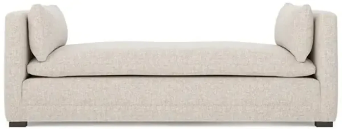 Olivia Straw Performance Daybed