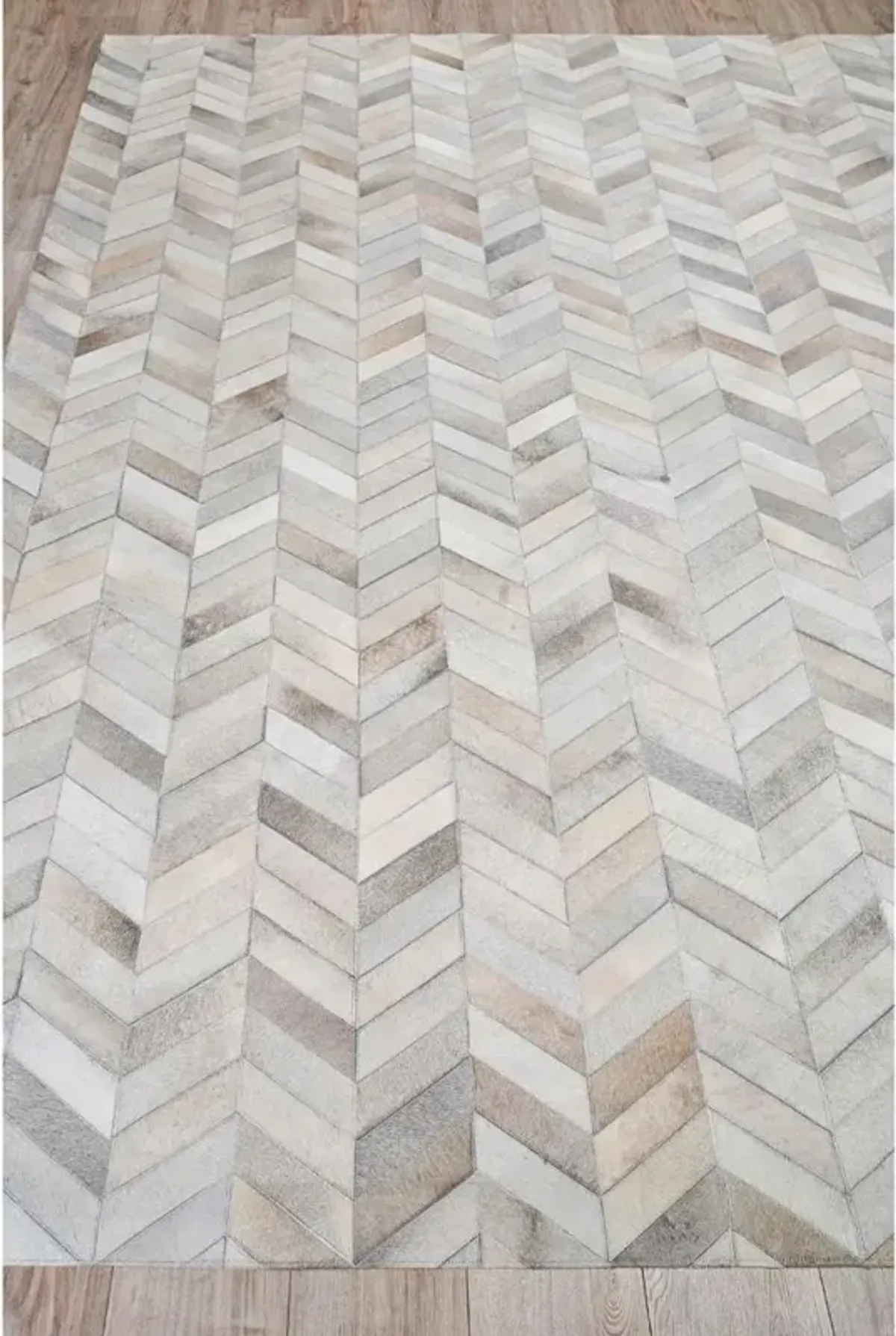 Lucas Modern Classic Silver Hide Chevron Patterned Rug - Sample