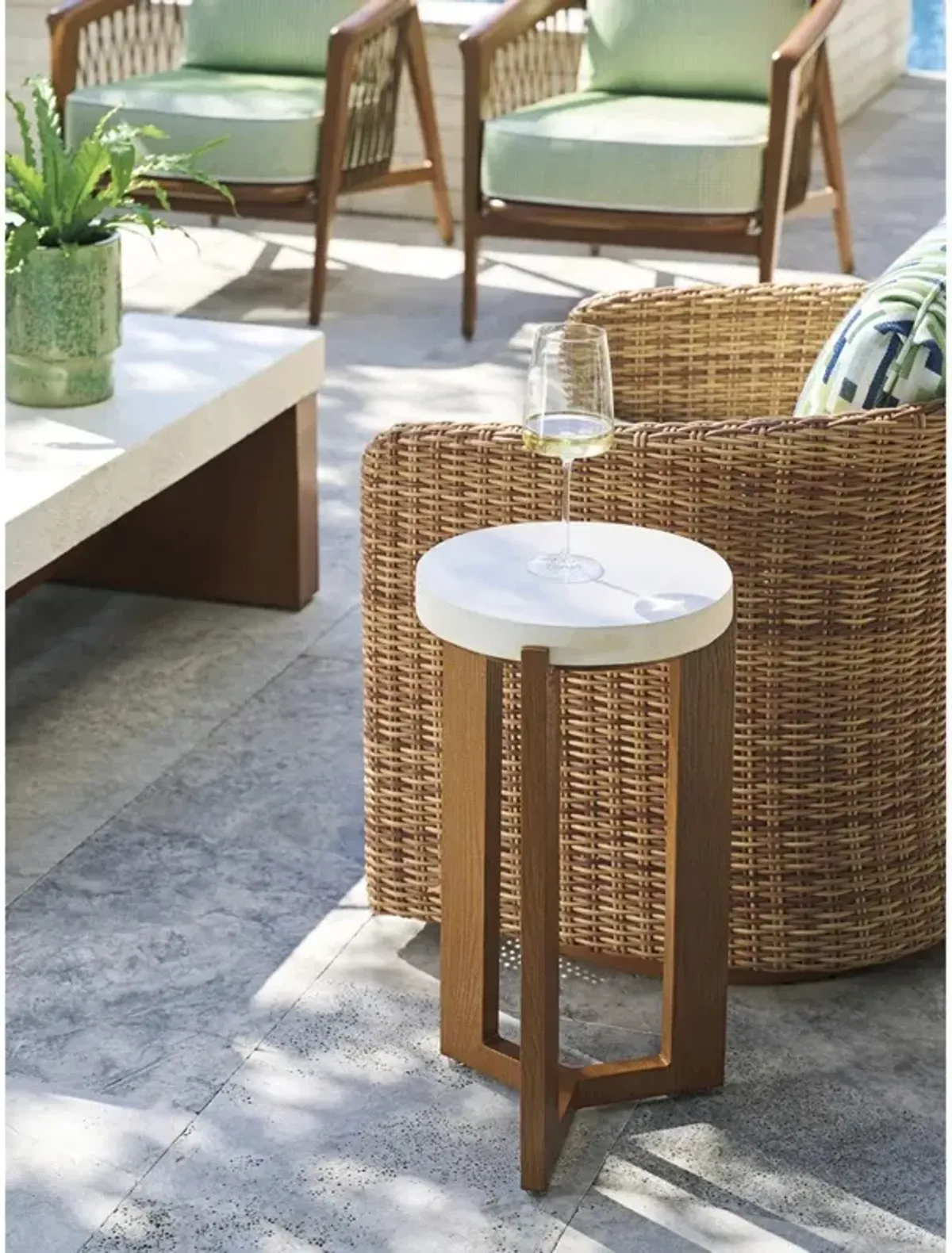 Palm Desert Poolside White Stone Aluminum Round Outdoor Side Table