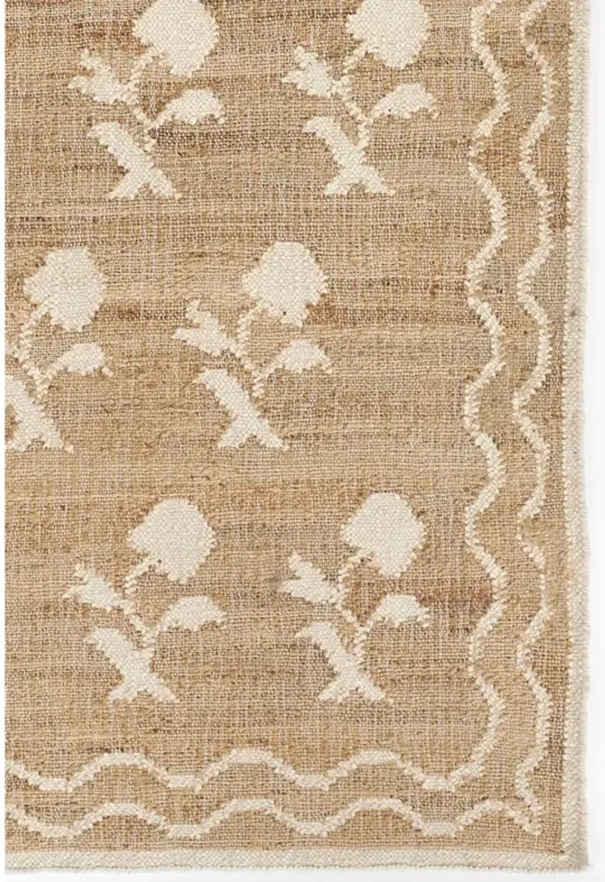 Lizbeth Coastal Beach Ivory Floral Patterned Rug - 2'x3'