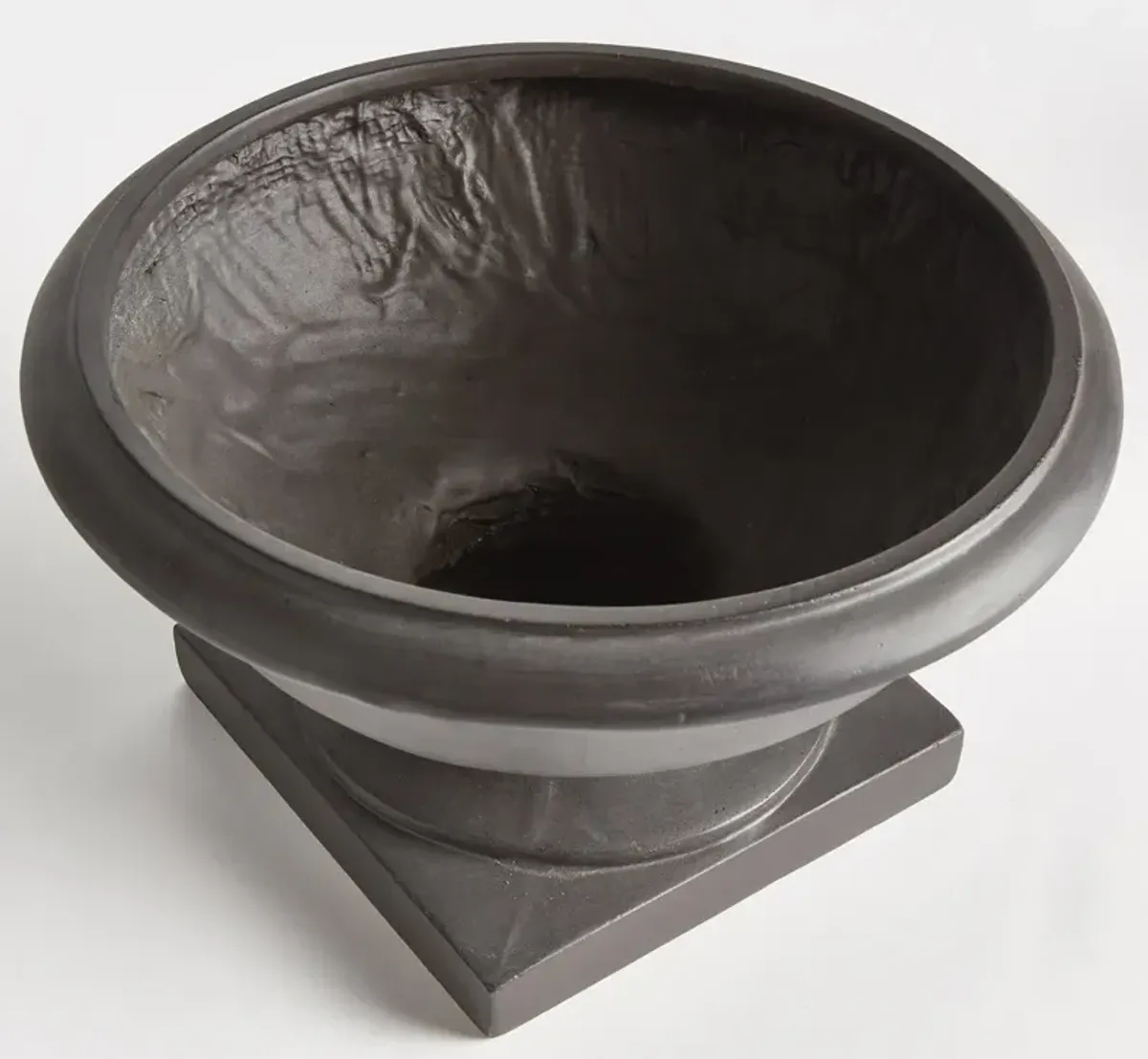 Avenlee Updated Traditional Antique Black Footed Outdoor Planter