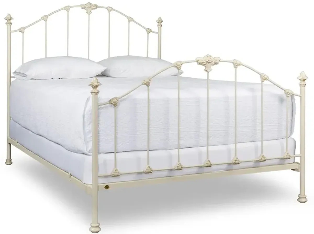 Alexia Updated Traditional Cream Iron Bed - Cal King