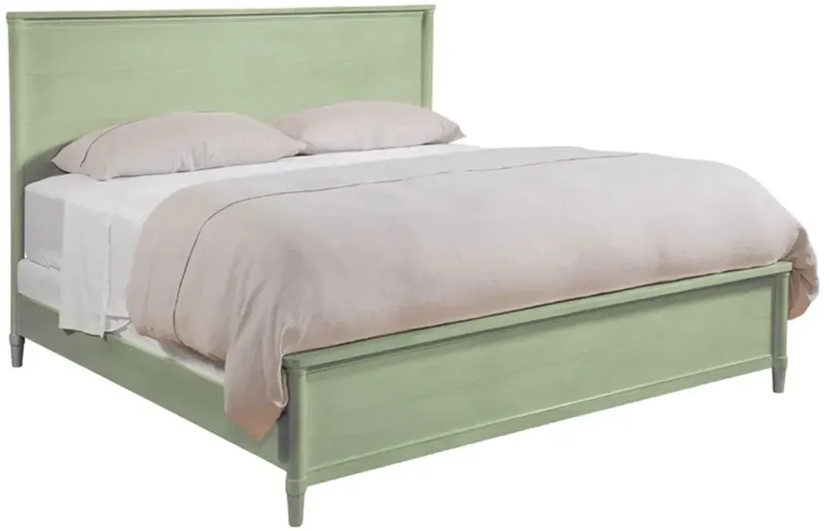 Callum Modern Classic Green Wood Classic Bed - Queen