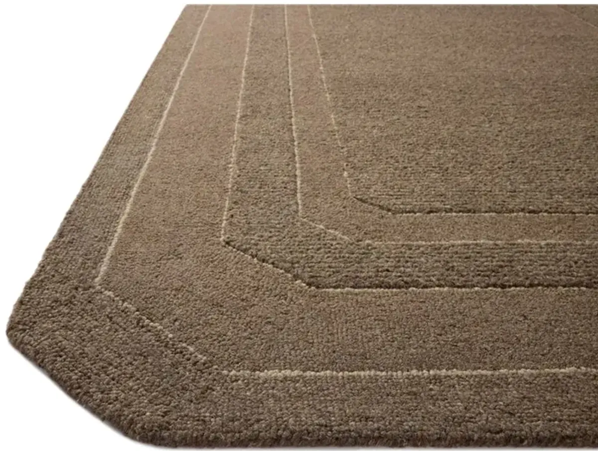 Xalara Updated Traditional Brown Wool Border Solid Rug - 2'6"x7'6"
