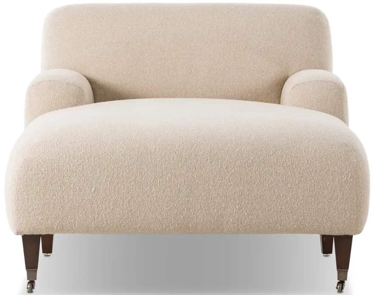 Kent Crete Sand Boucle Chaise Lounge