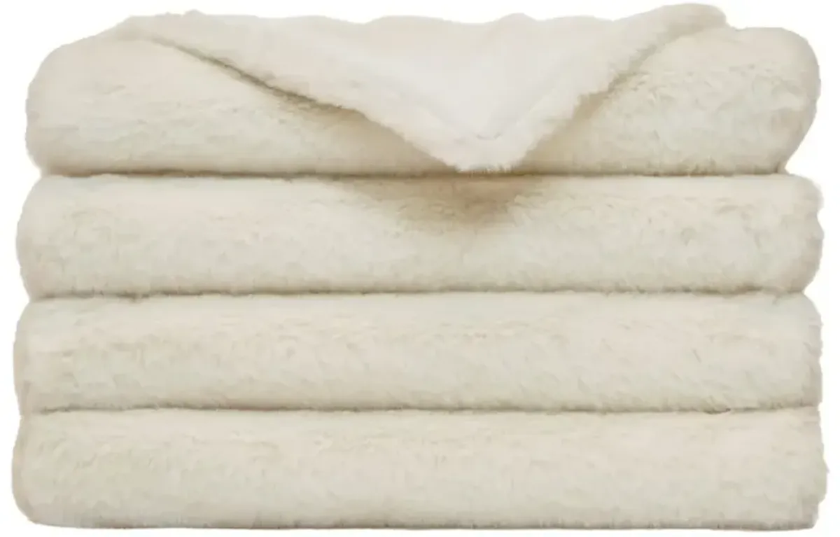Bentlee Modern Classic Cream Faux Fur Throw Blanket