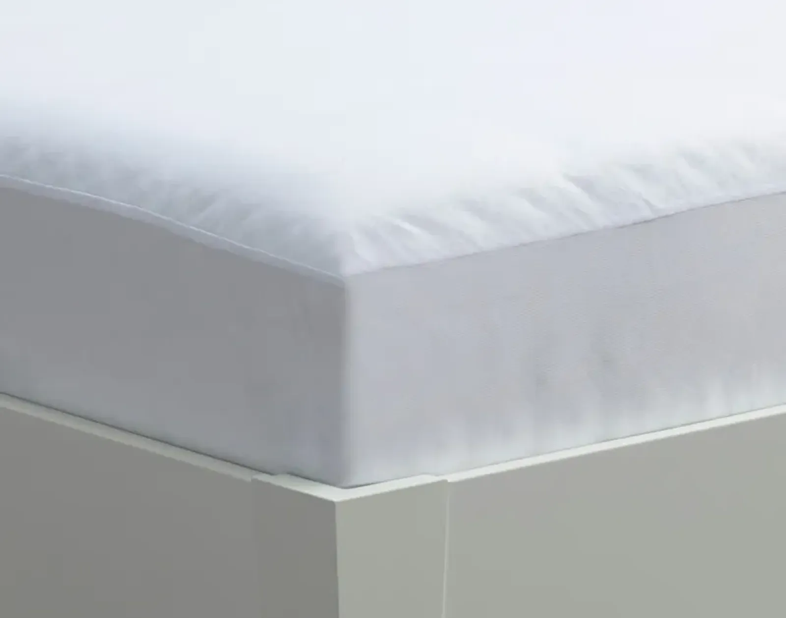 BedGear BG Basic Twin XL Mattress Protector