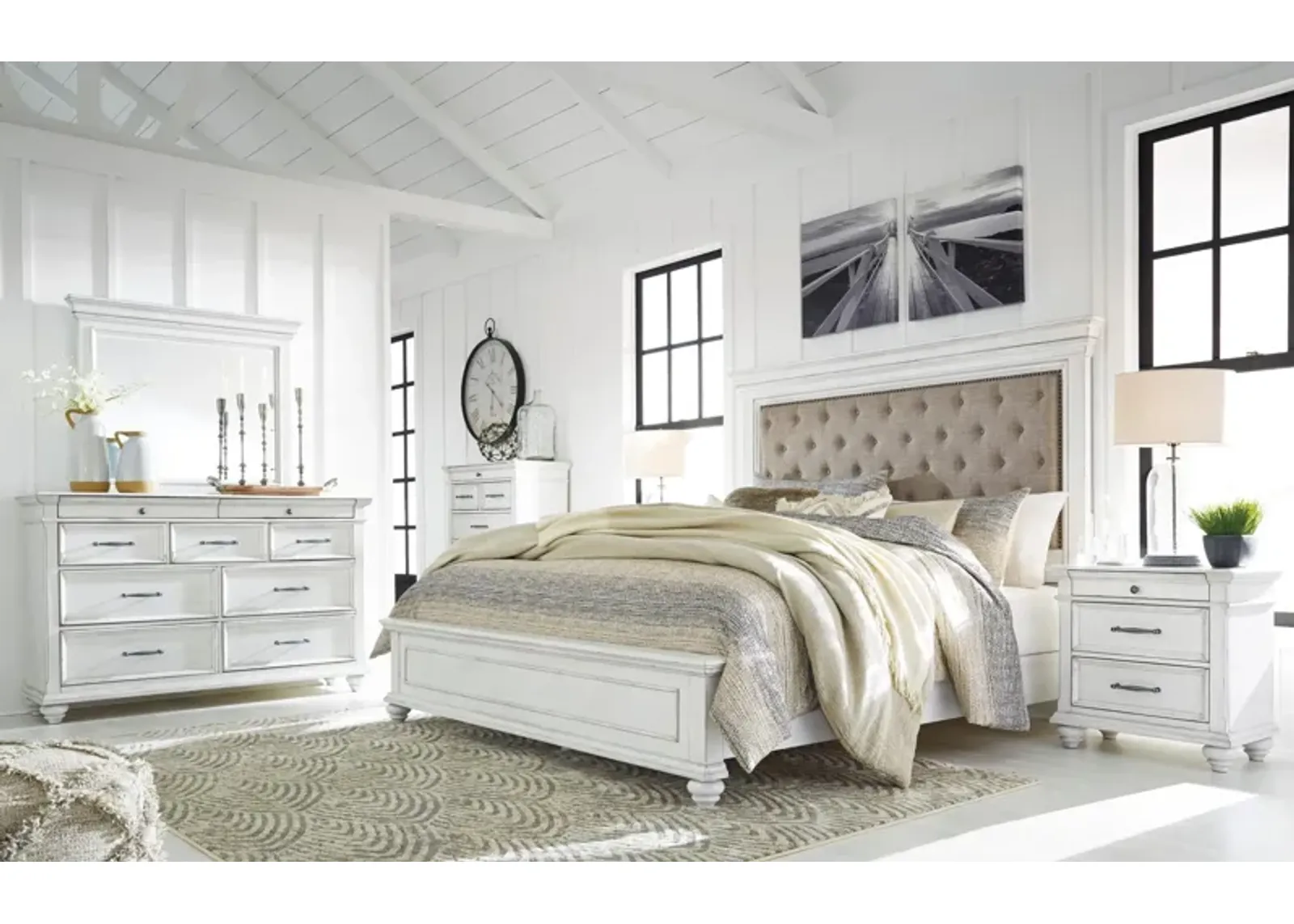 Kanwyn 3-Piece King Panel Bedroom Set